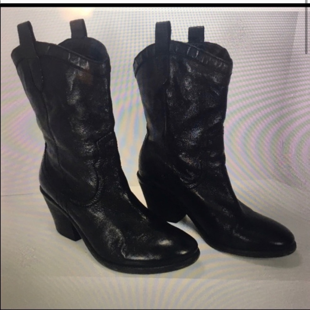 Sam Edelman - Picture 2 of 4